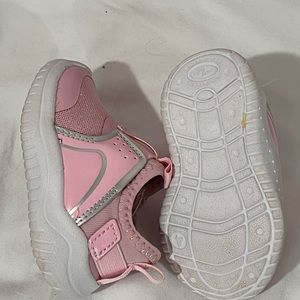 Pink athletic baby girl shoes